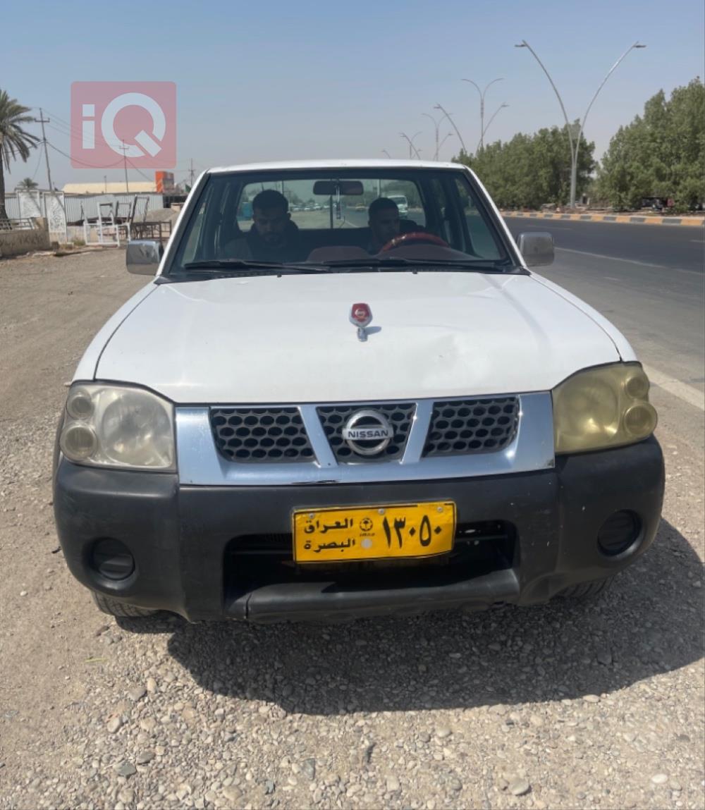 نيسان بيك اب